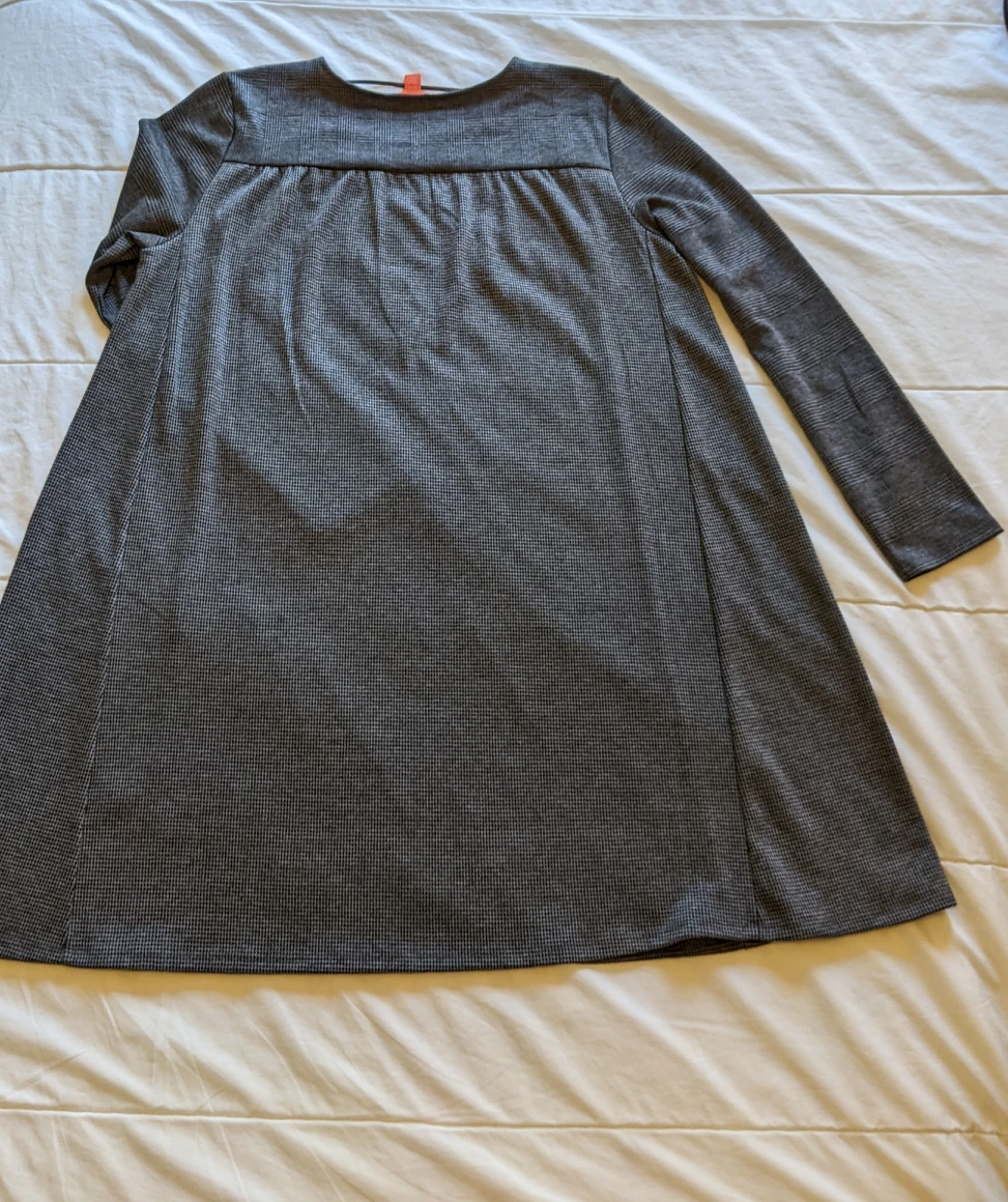 Swing Dress NEVER WORN TAGS STILL ON image indicator(5)