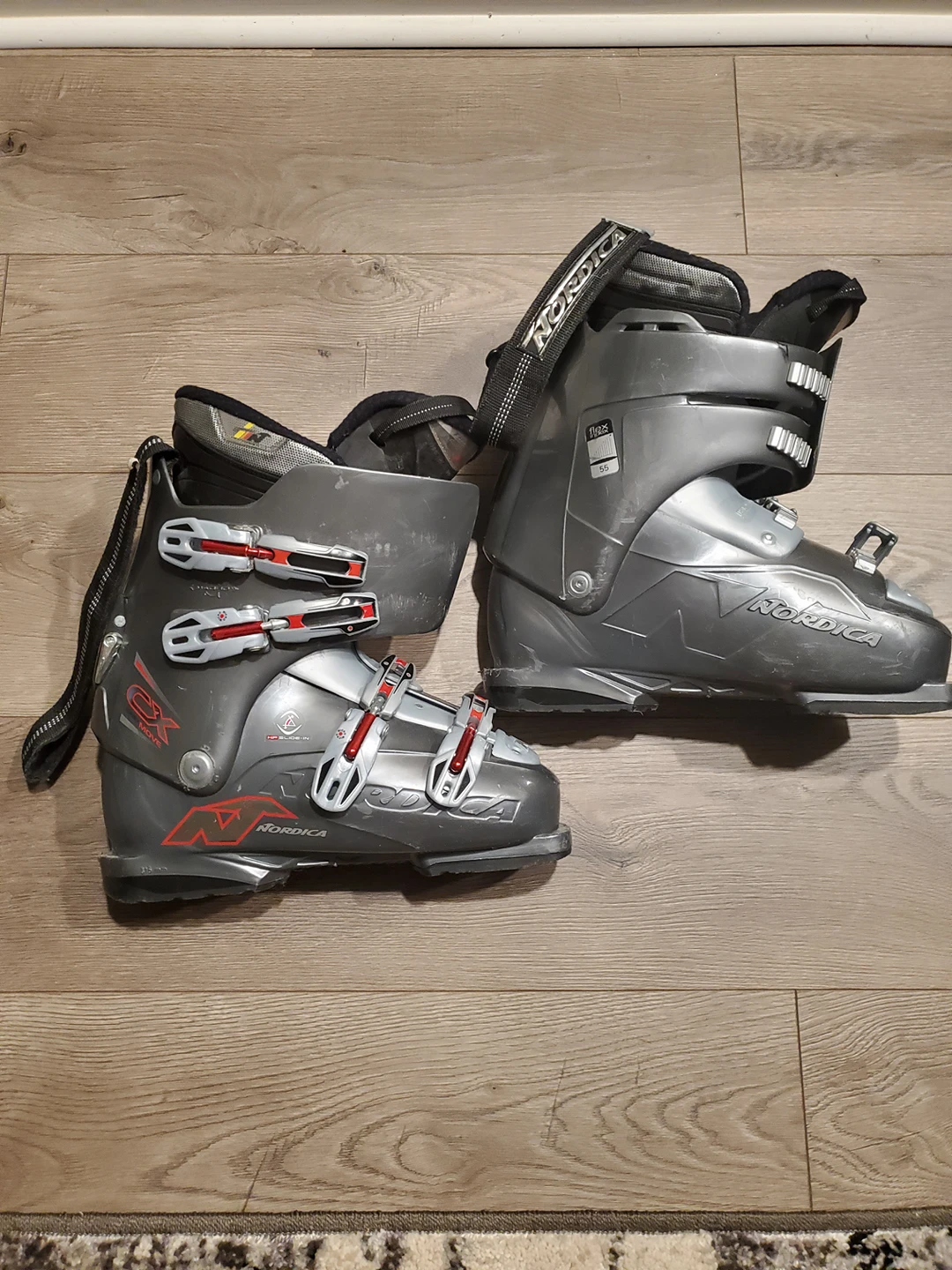 Nordica Adult Ski Boots Grey and Red thumbnail