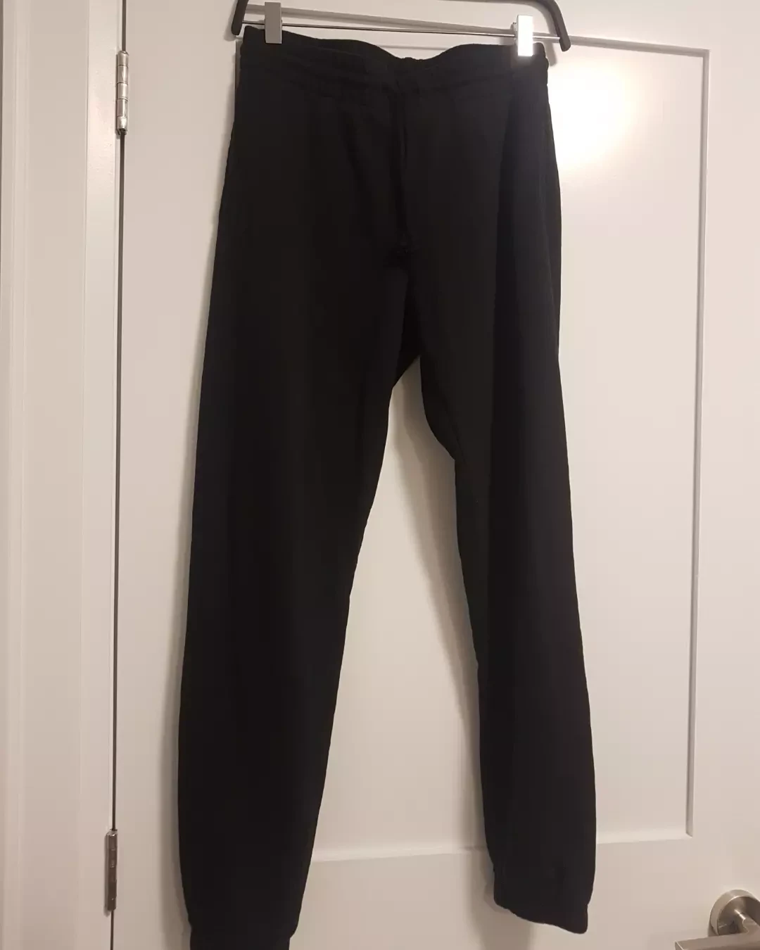 Aritzia tna airy af sweatpants image indicator(2)