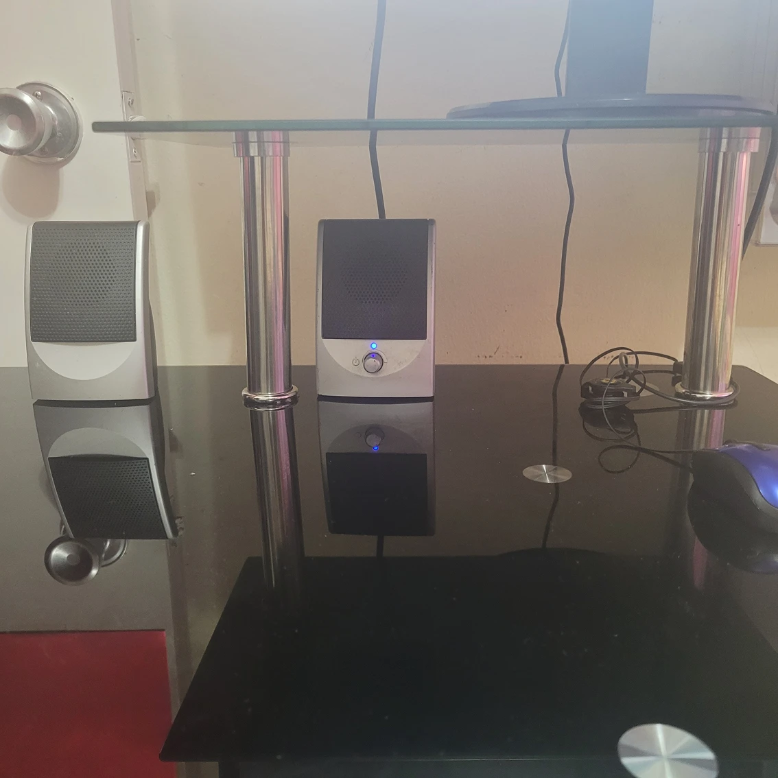 MODERN computer table - photo 3