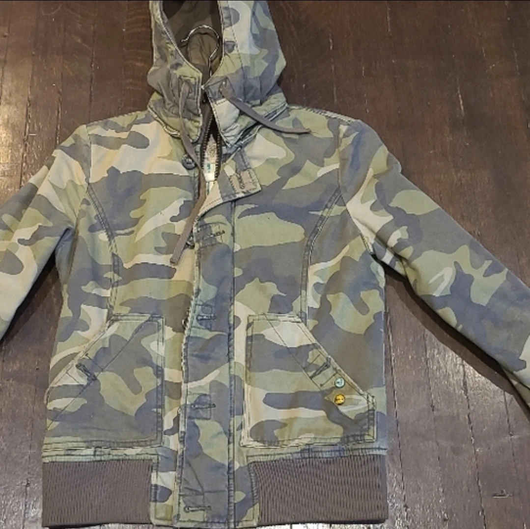 Artizia Camouflage Jacket (small)