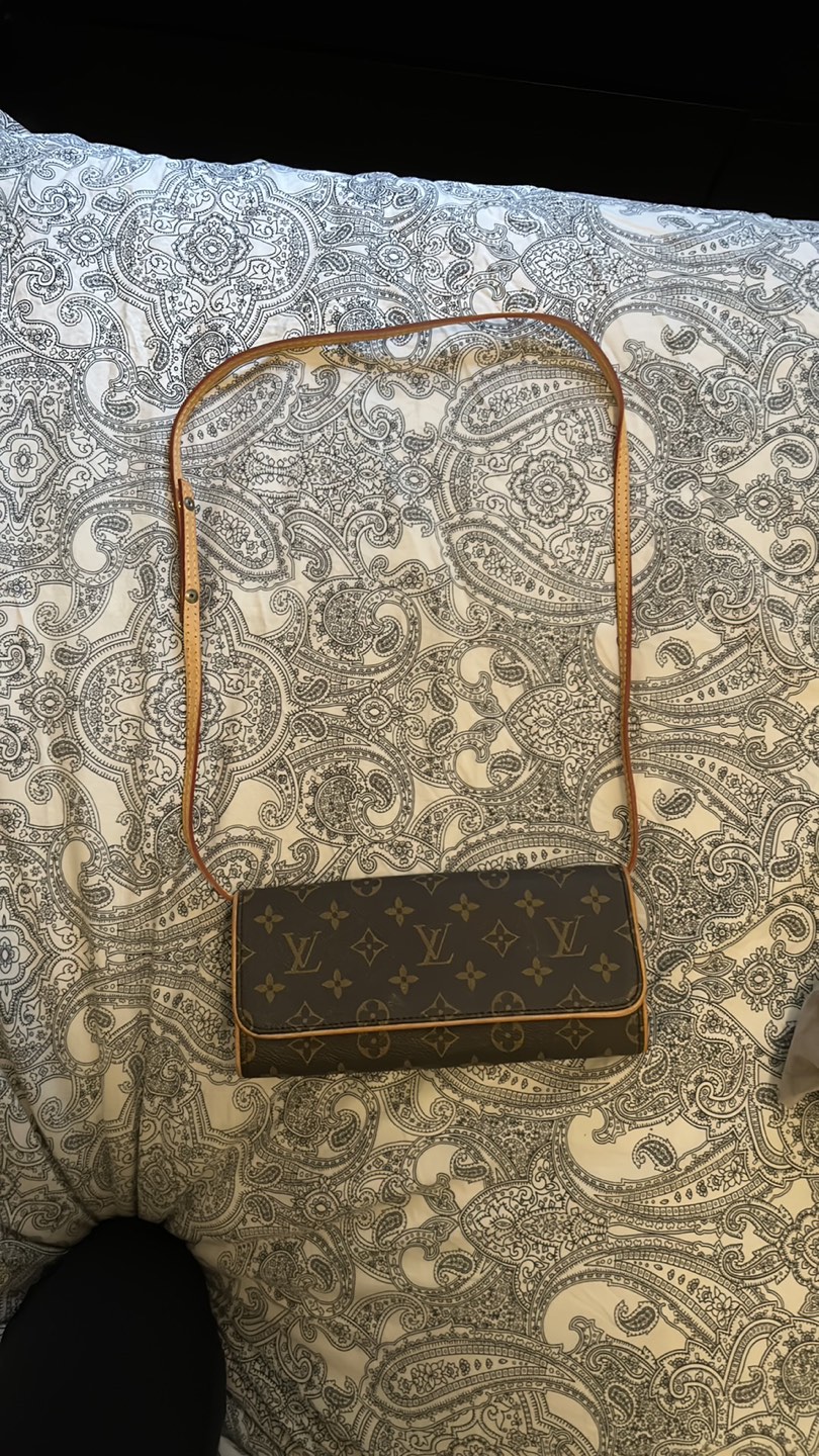 LV look alike bag - photo 2