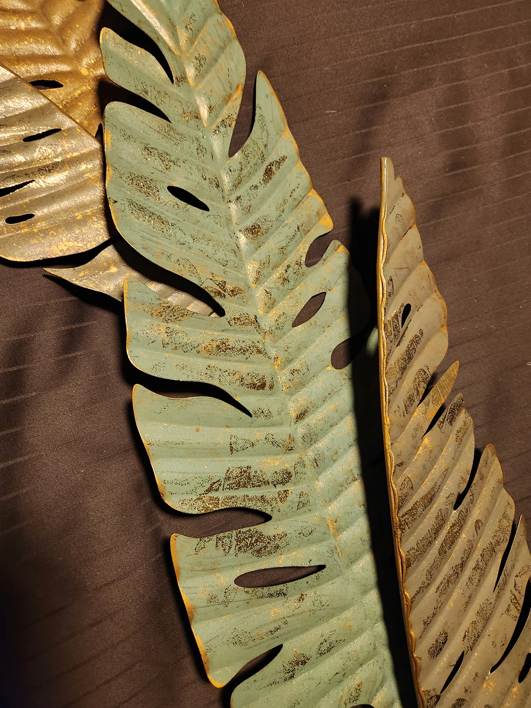 Metal palm leaf wall art image indicator(4)