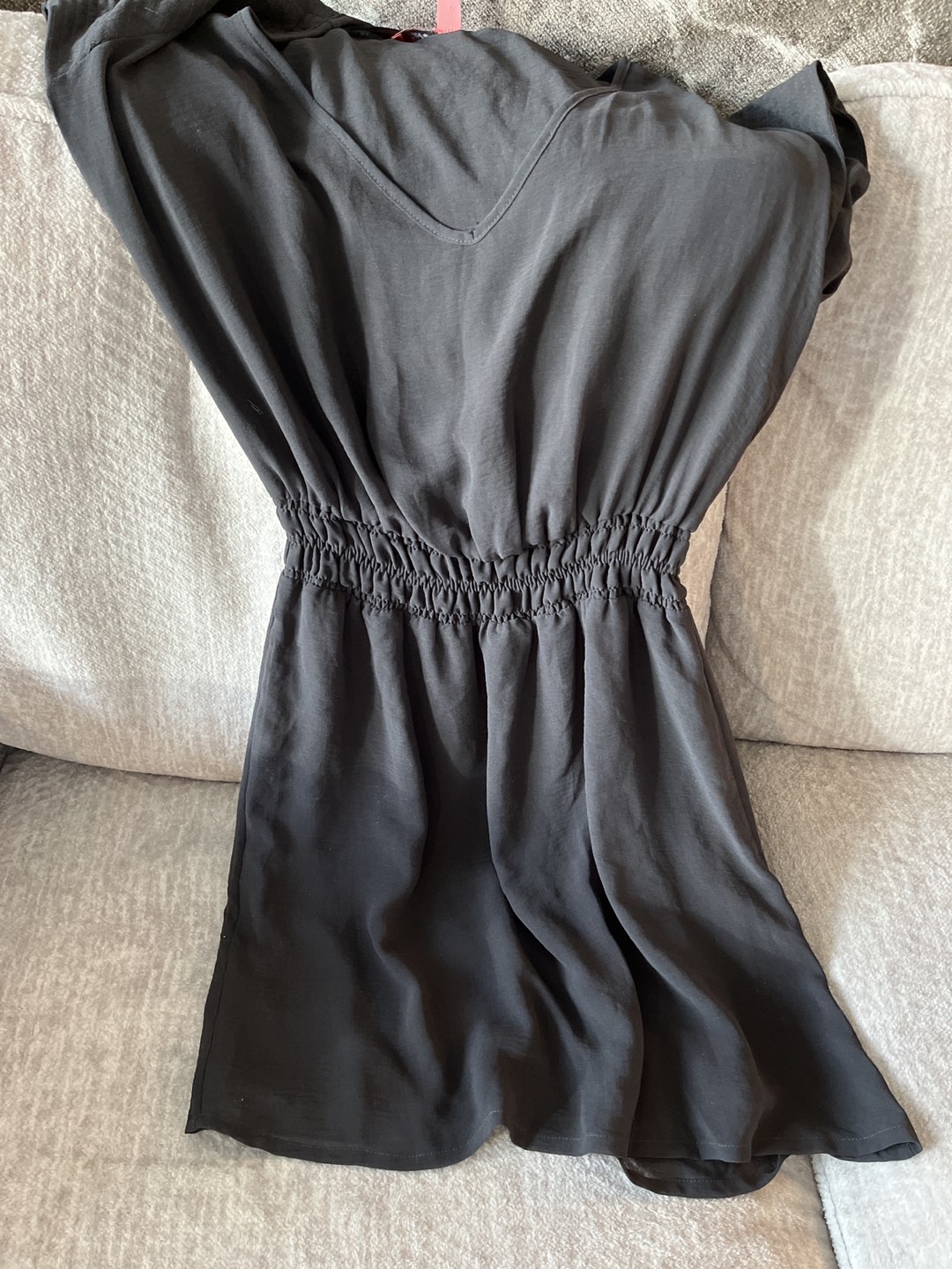 Cute dress size S mango thumbnail