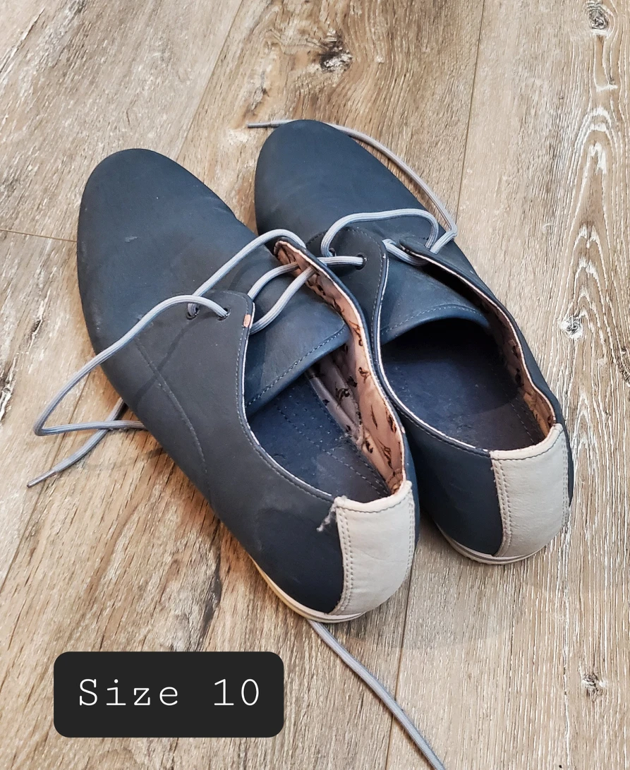 Free men's shoes (size 10) - photo 2