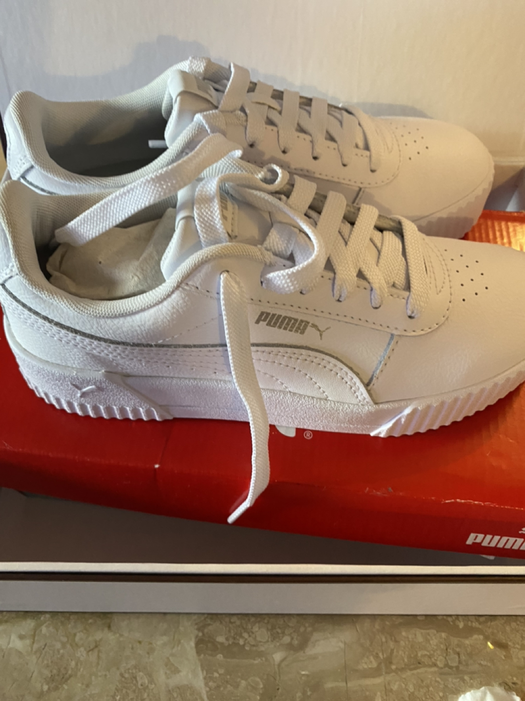 Puma shoes thumbnail