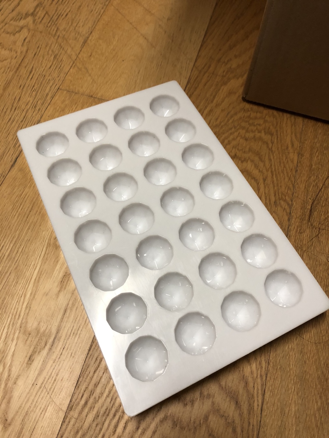 Chocolate mold : jewelry shape