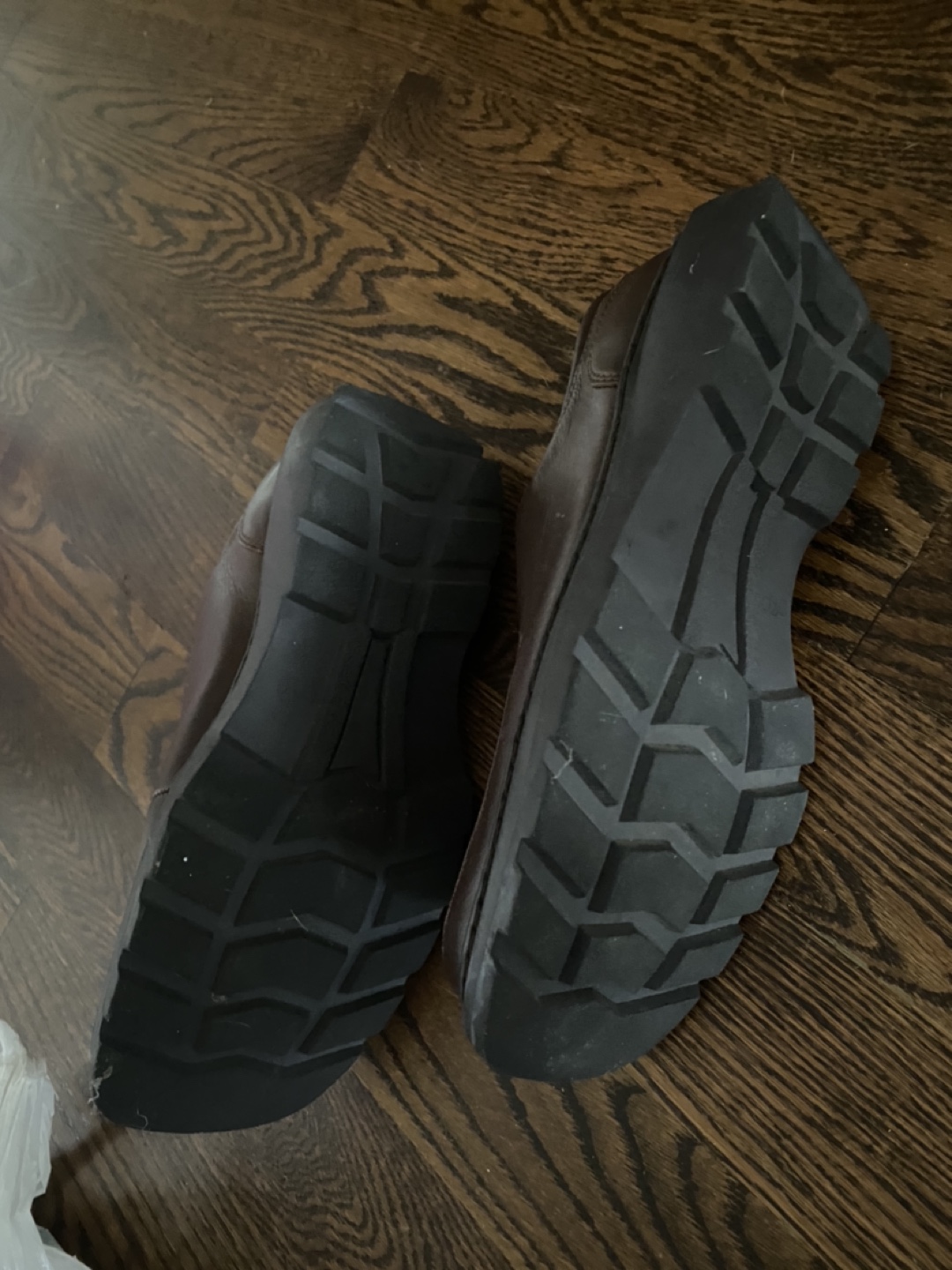 Mens leather shoes. New size 9 1/2 💝 image indicator(2)