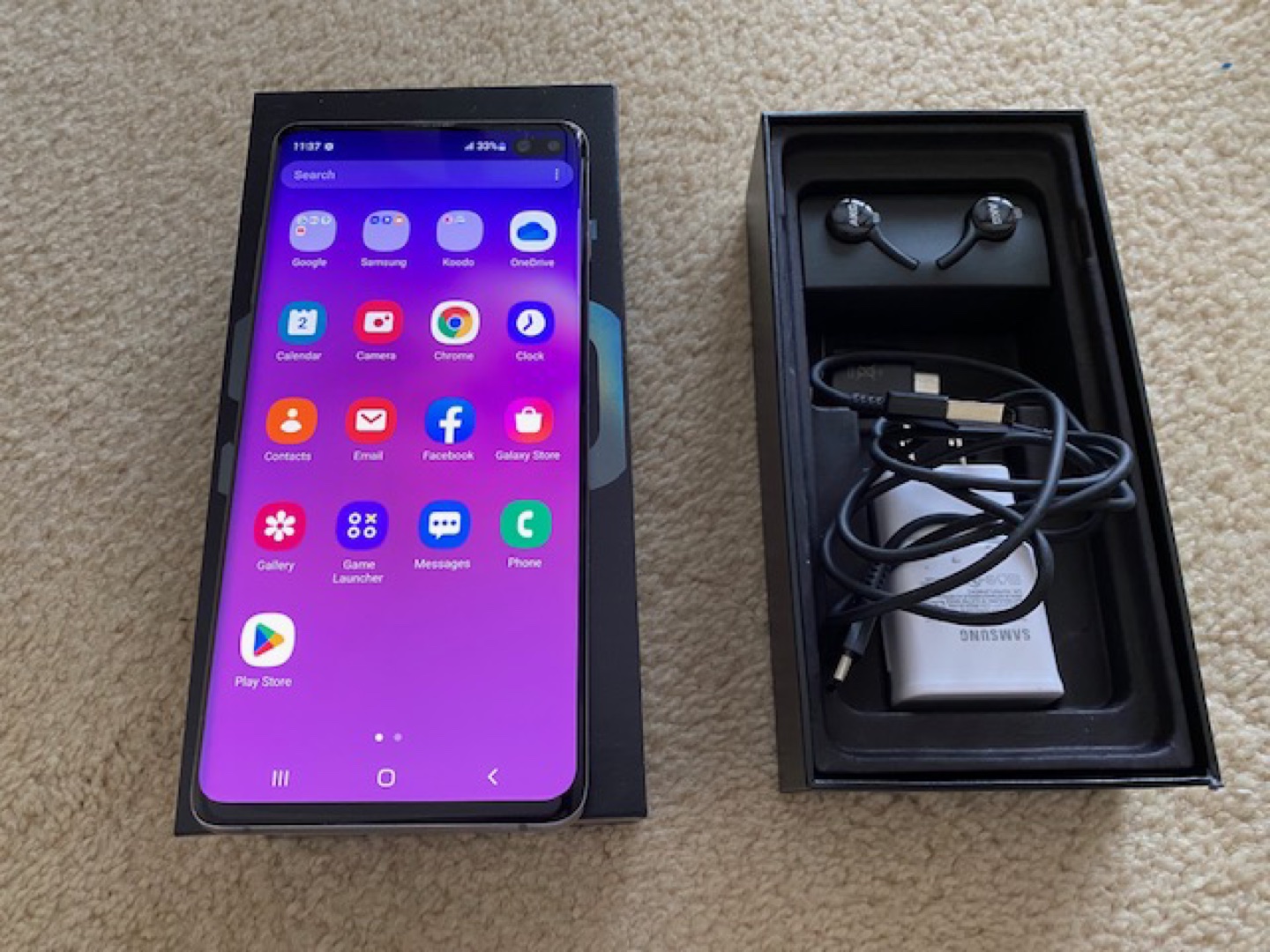 Mint Samsung S10 Plus 128GB unlocked thumbnail