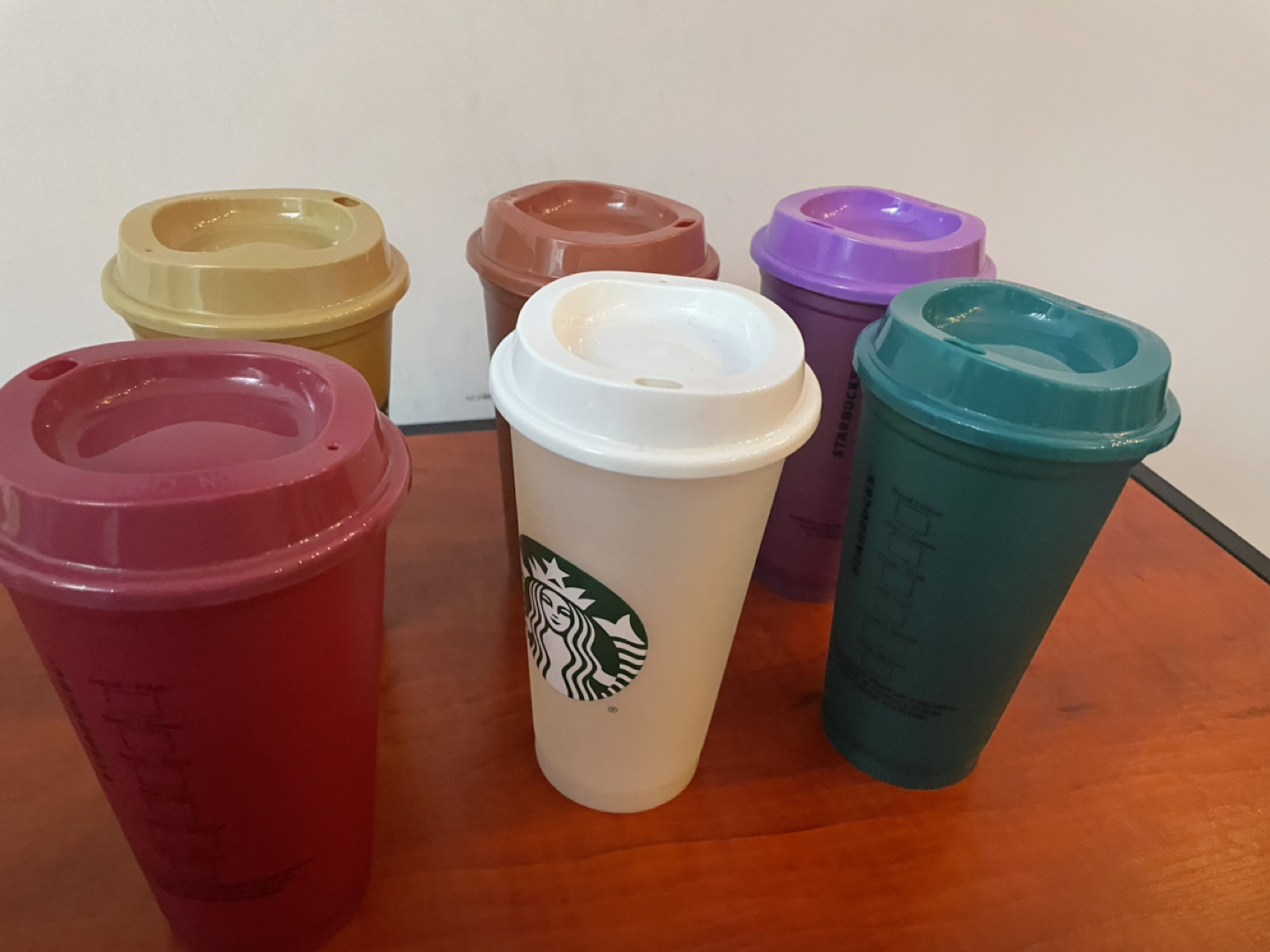 Starbucks cups thumbnail