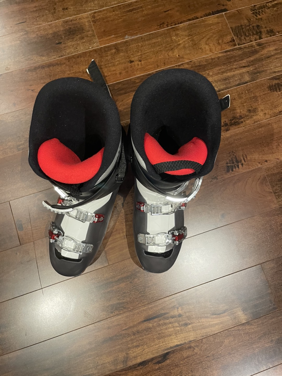 Dalbello skiing boots - photo 2