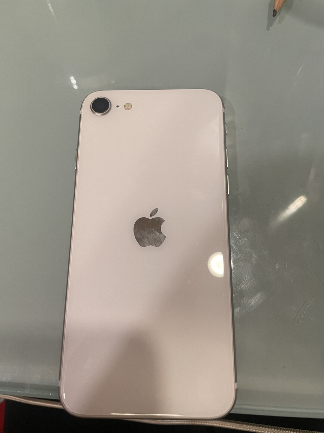 iPhone SE 2020 - photo 4