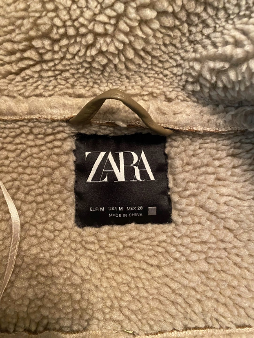 Zara Sherpa Jacket image indicator(4)
