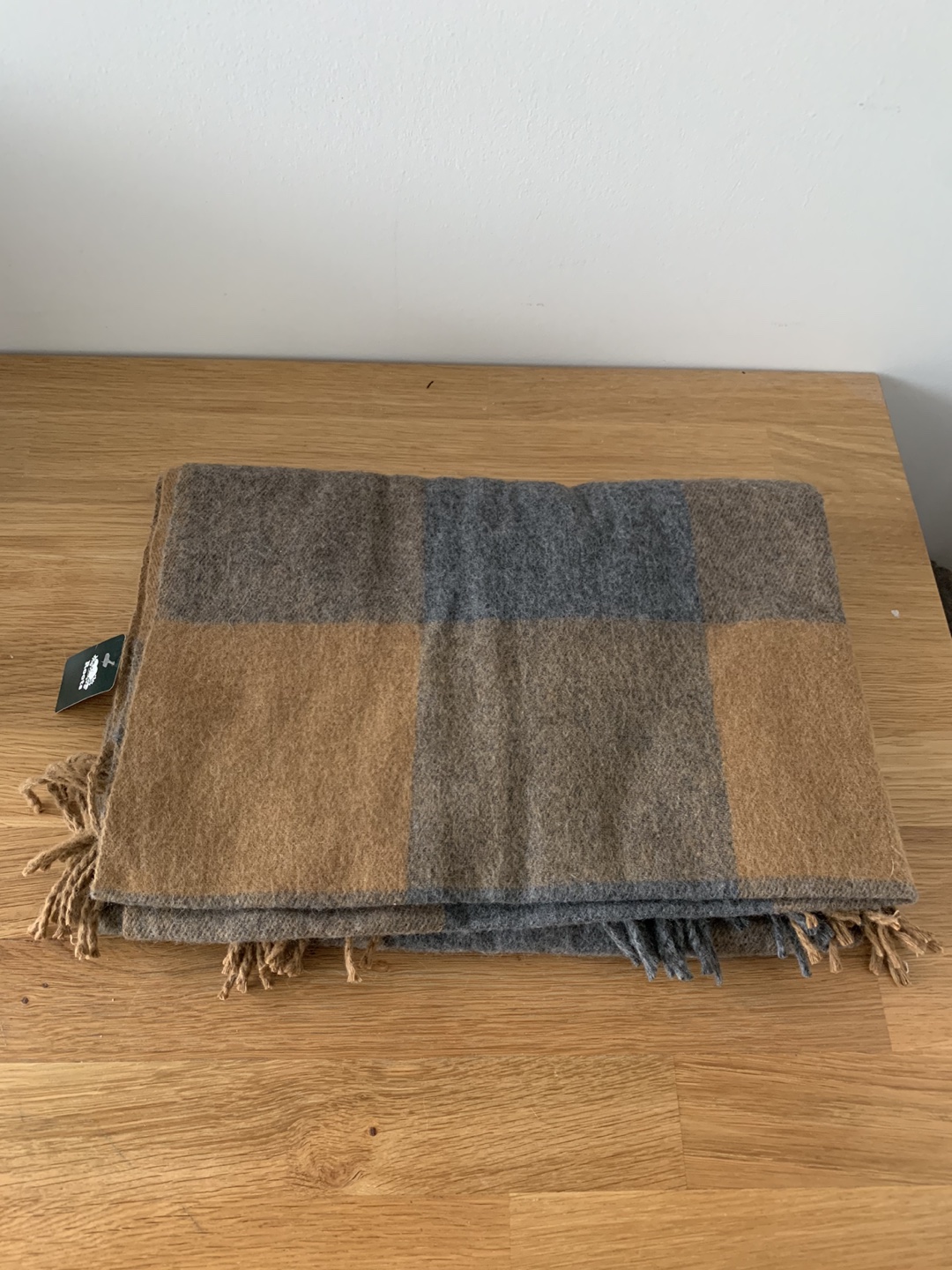 Roots Scarf