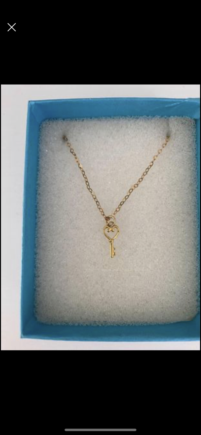 14K Gold Filled Heart Key Necklace thumbnail