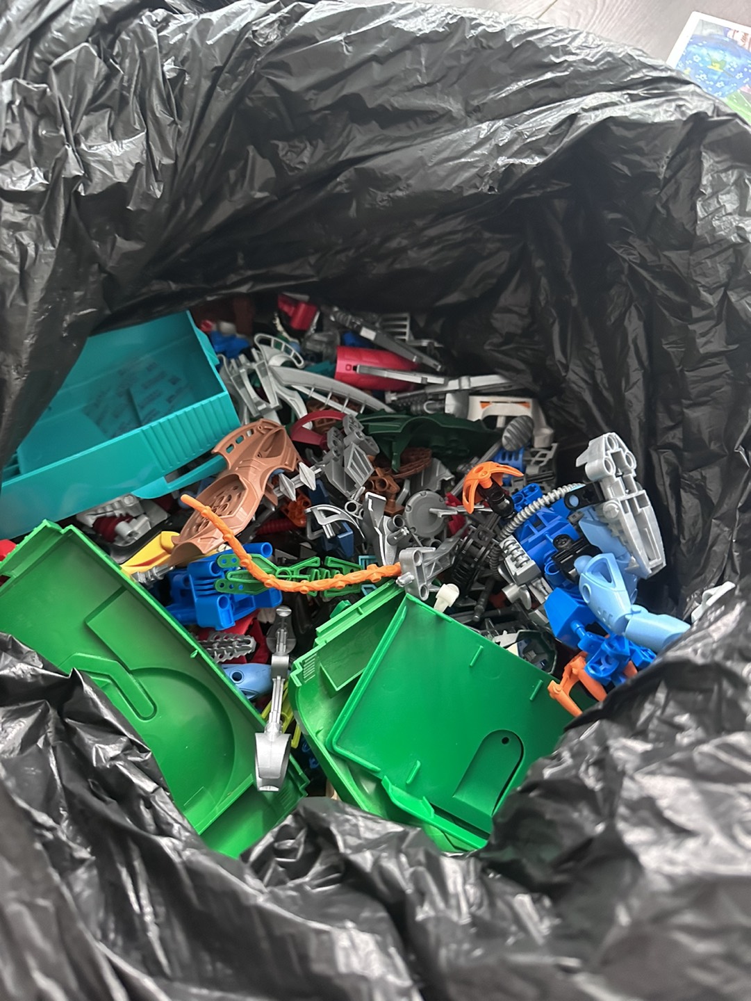 Bionicle toys- full duffle bag thumbnail