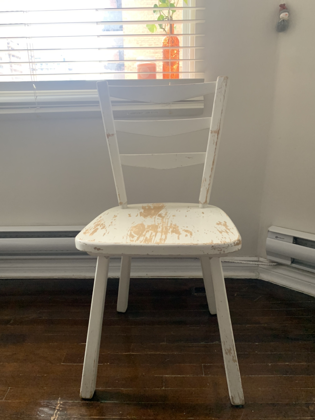 Wood chair