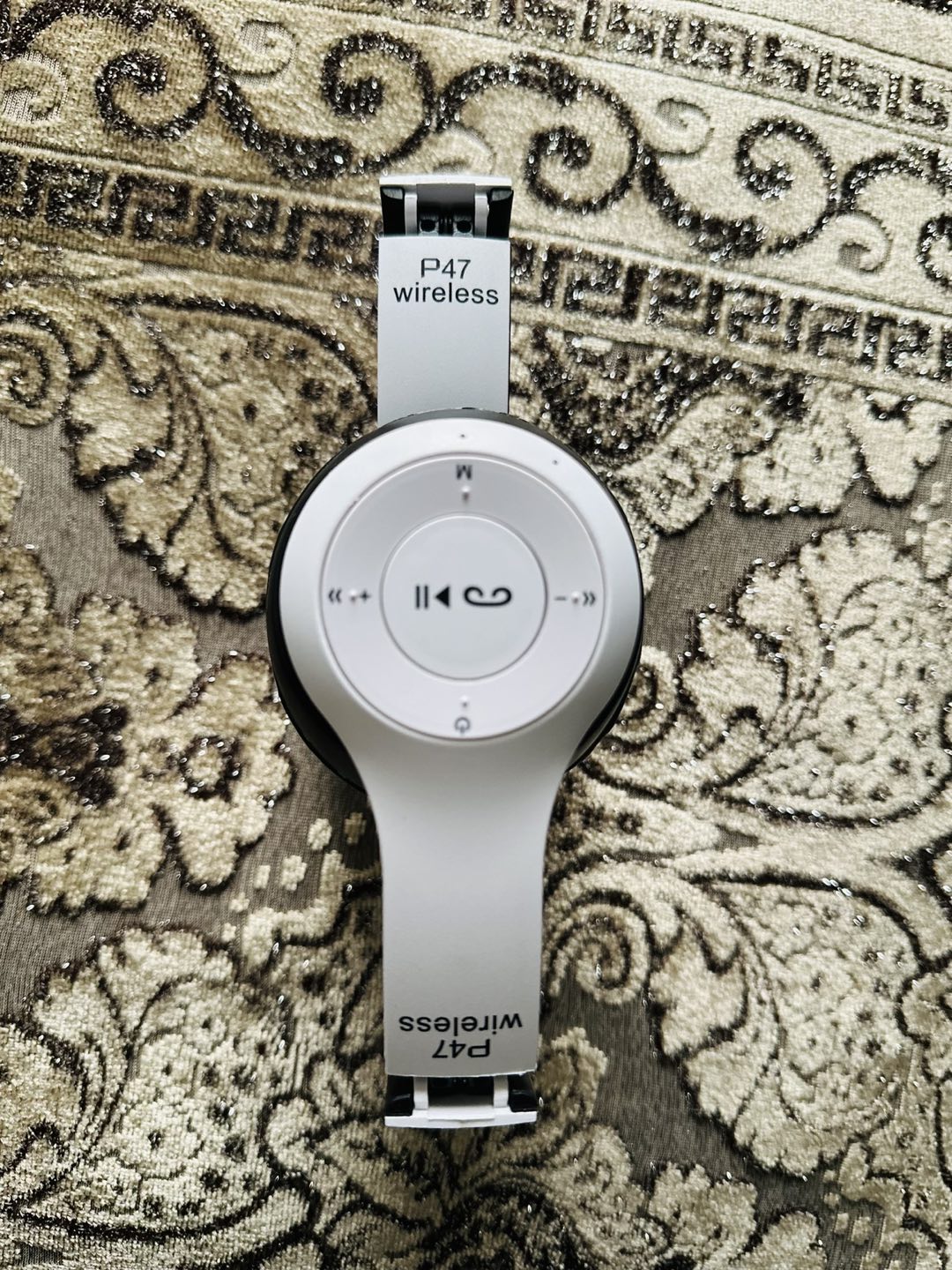 Wireless Headphones image indicator(4)