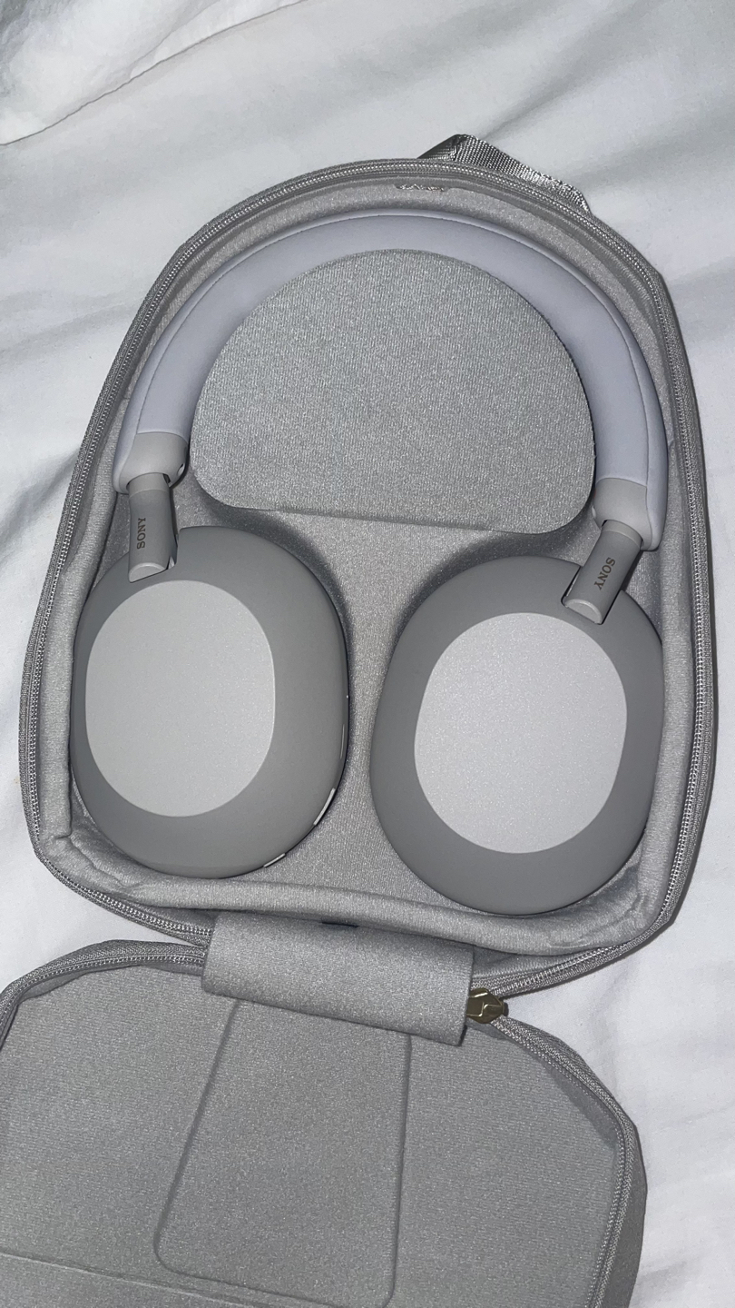 sony wh-1000xm5 (until 12/29) thumbnail