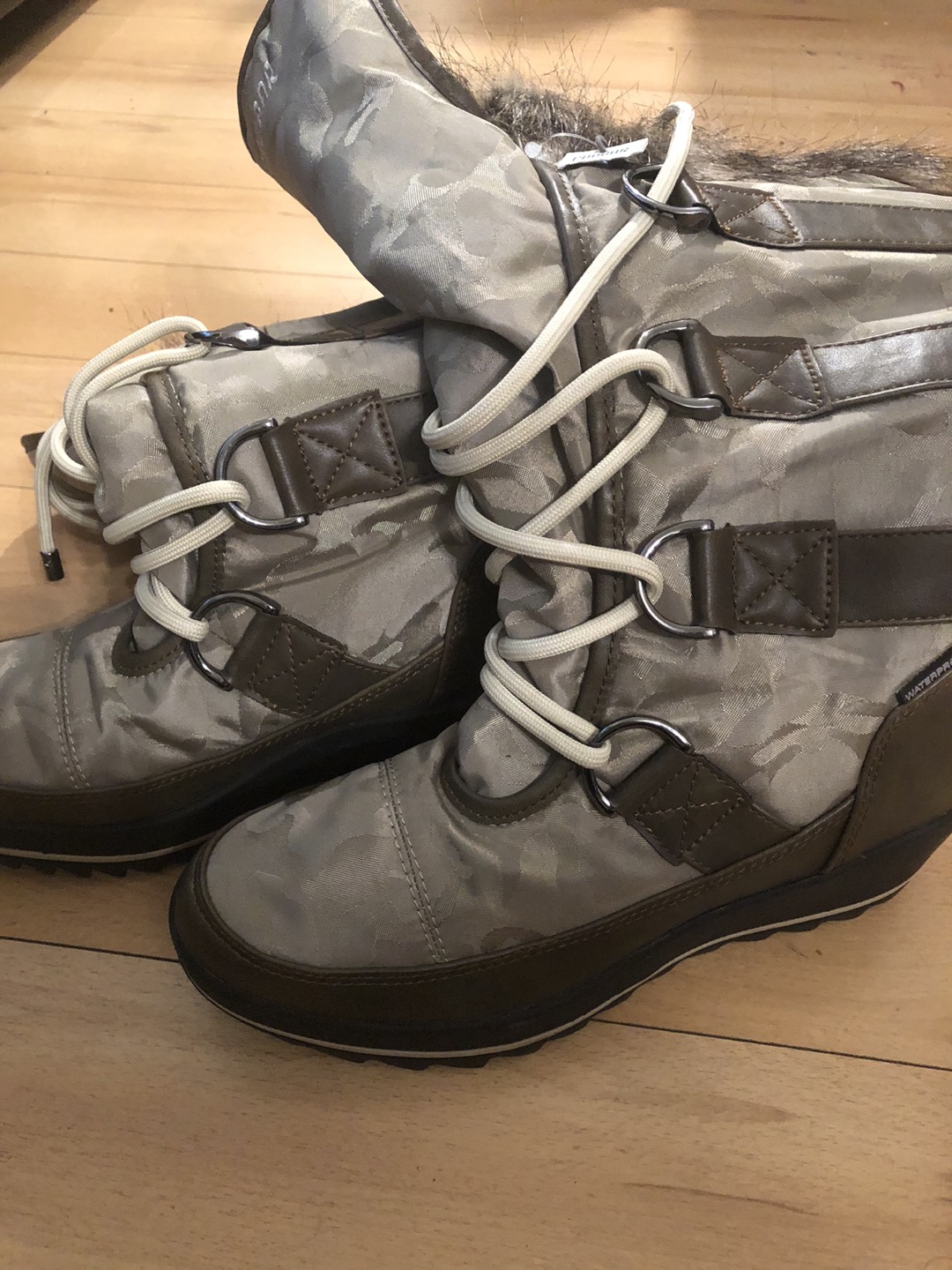 Brand New COUGAR Boots thumbnail