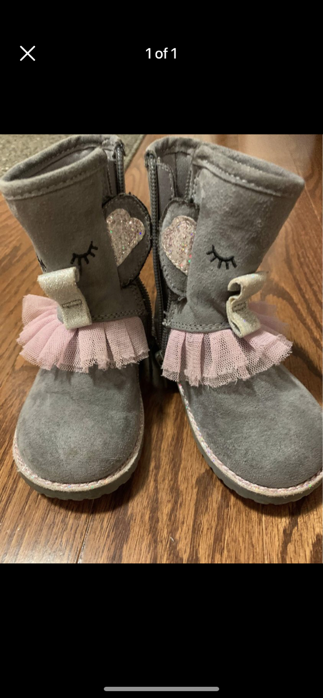 Size 6 toddler boots thumbnail