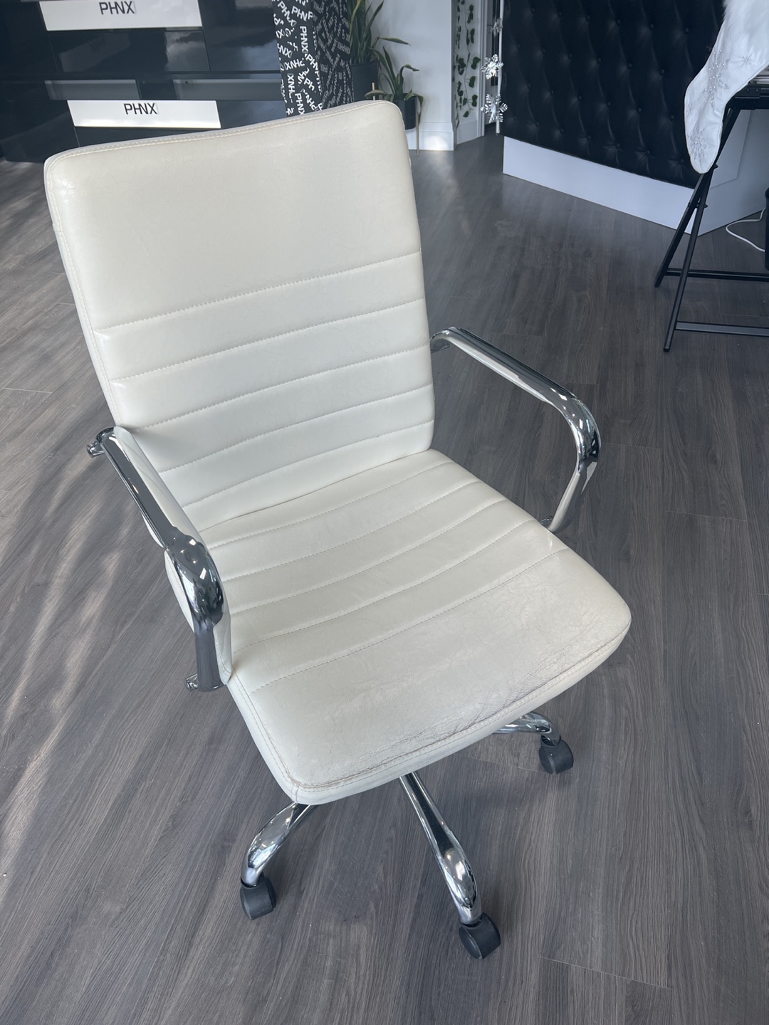 ULINE OFFICE CHAIR