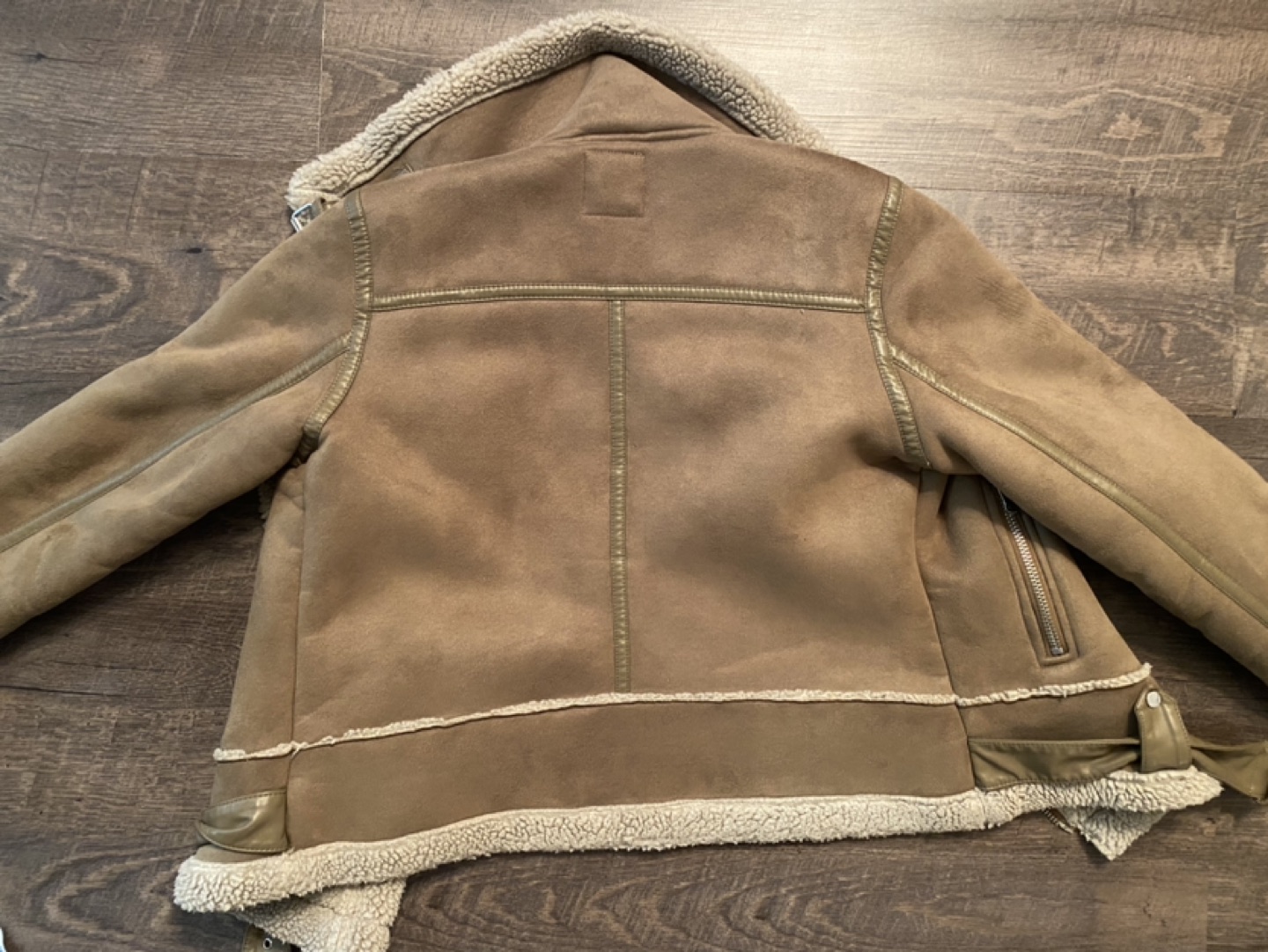 Zara Sherpa Jacket image indicator(2)