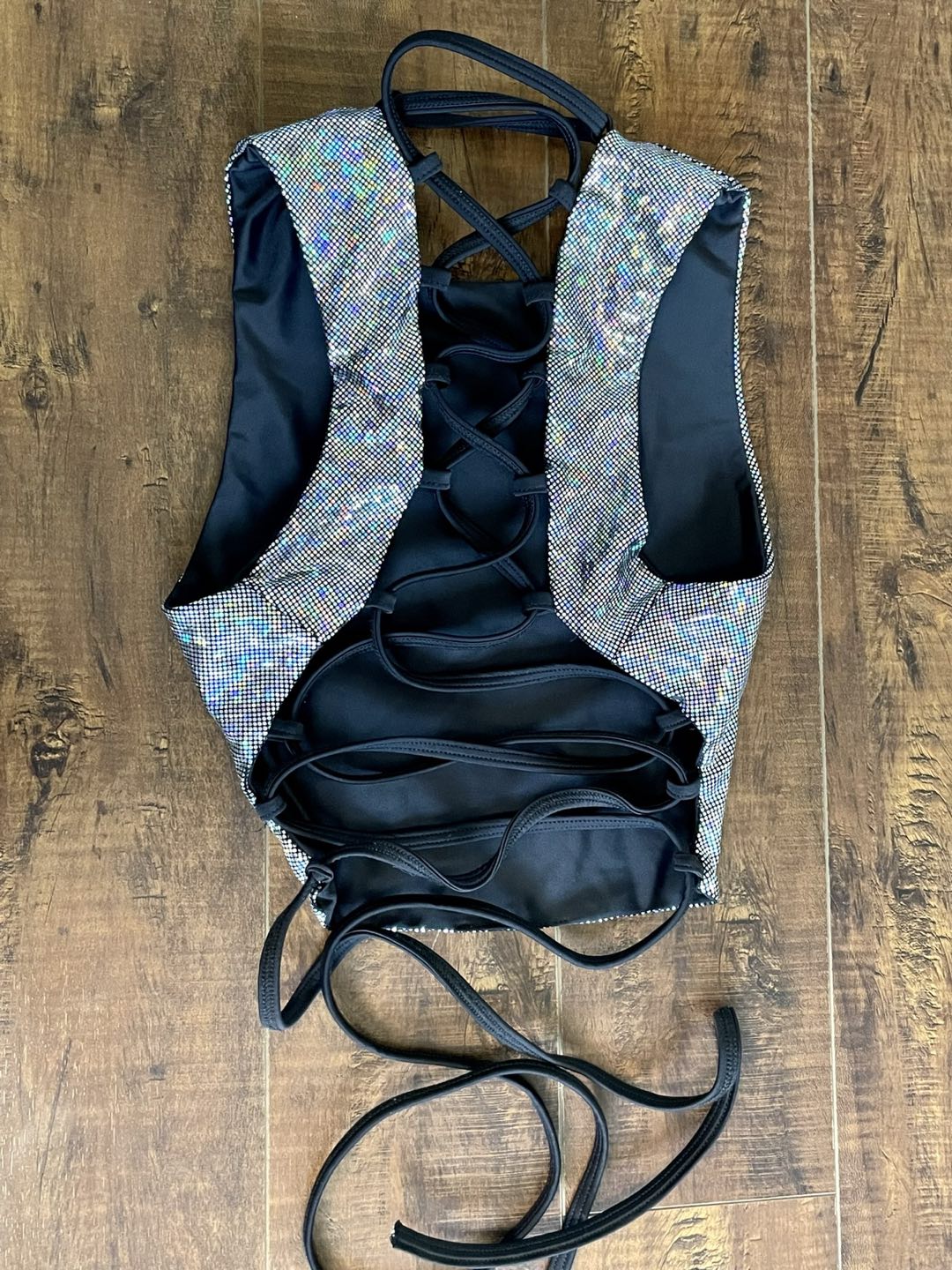 Holographic reversible lace up crop top - photo 2