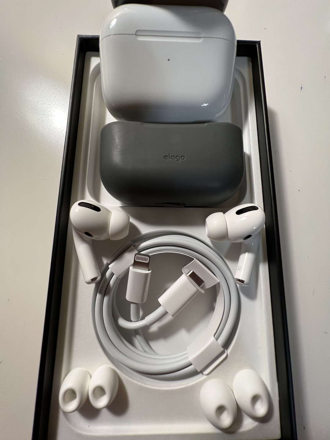 (Mint-Condition) AirPods Pro 1st Gen