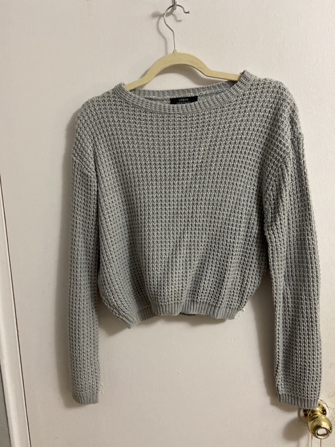 Grey Cropped Sweater - Large thumbnail