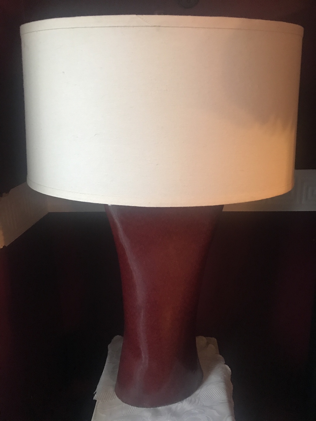 2 Ceramic Lamps in Burgundy/Brown thumbnail