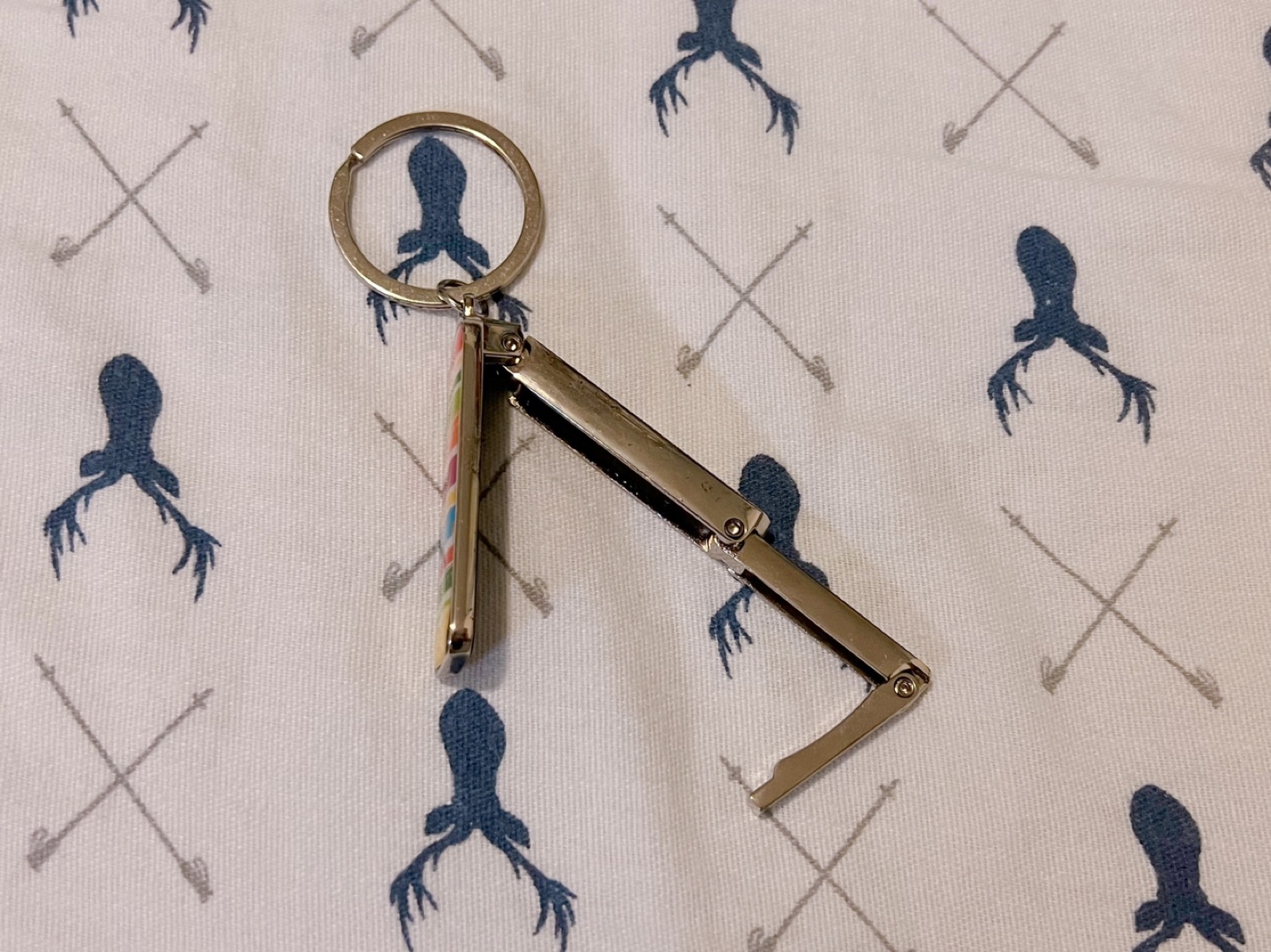 Rainbow Key Chain #freecycle - photo 4