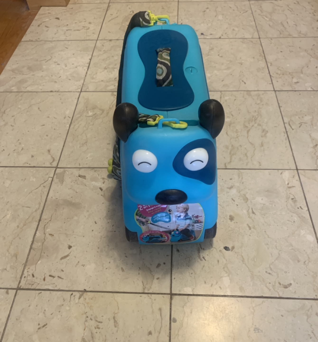 On the Gogo - Woofer
Ride-On Suitcase Carry-on thumbnail