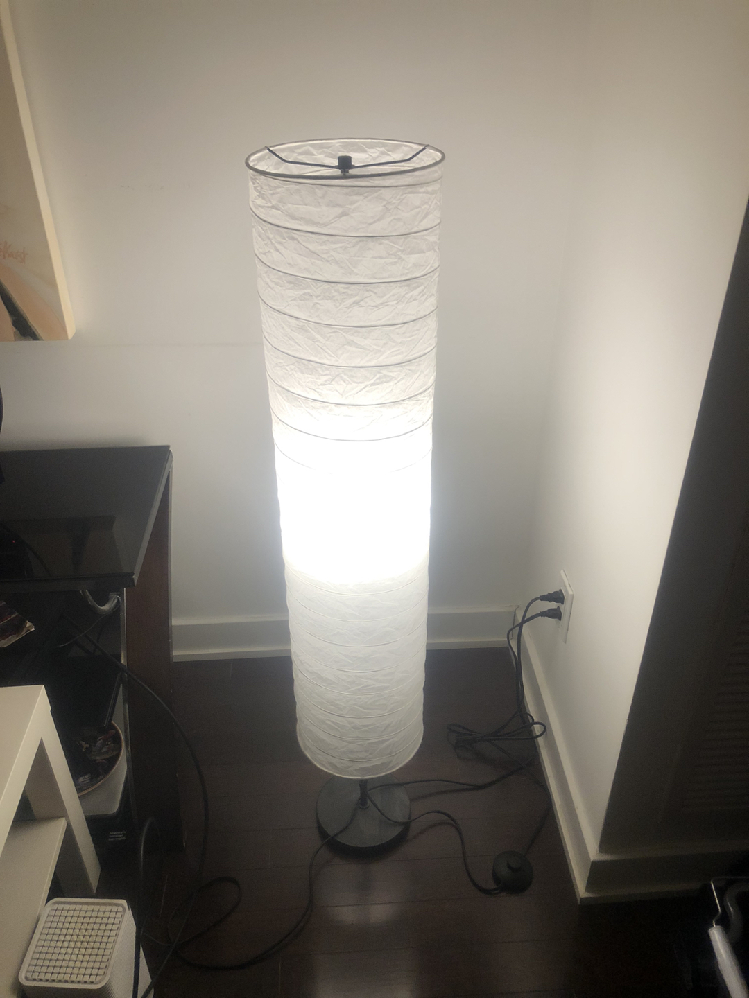 Floor Lamp thumbnail