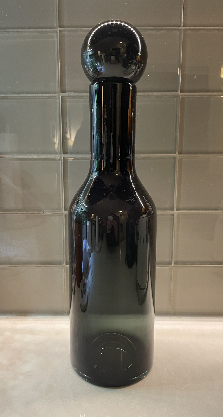 H&M Black Glass Carafe with Stopper image indicator(3)