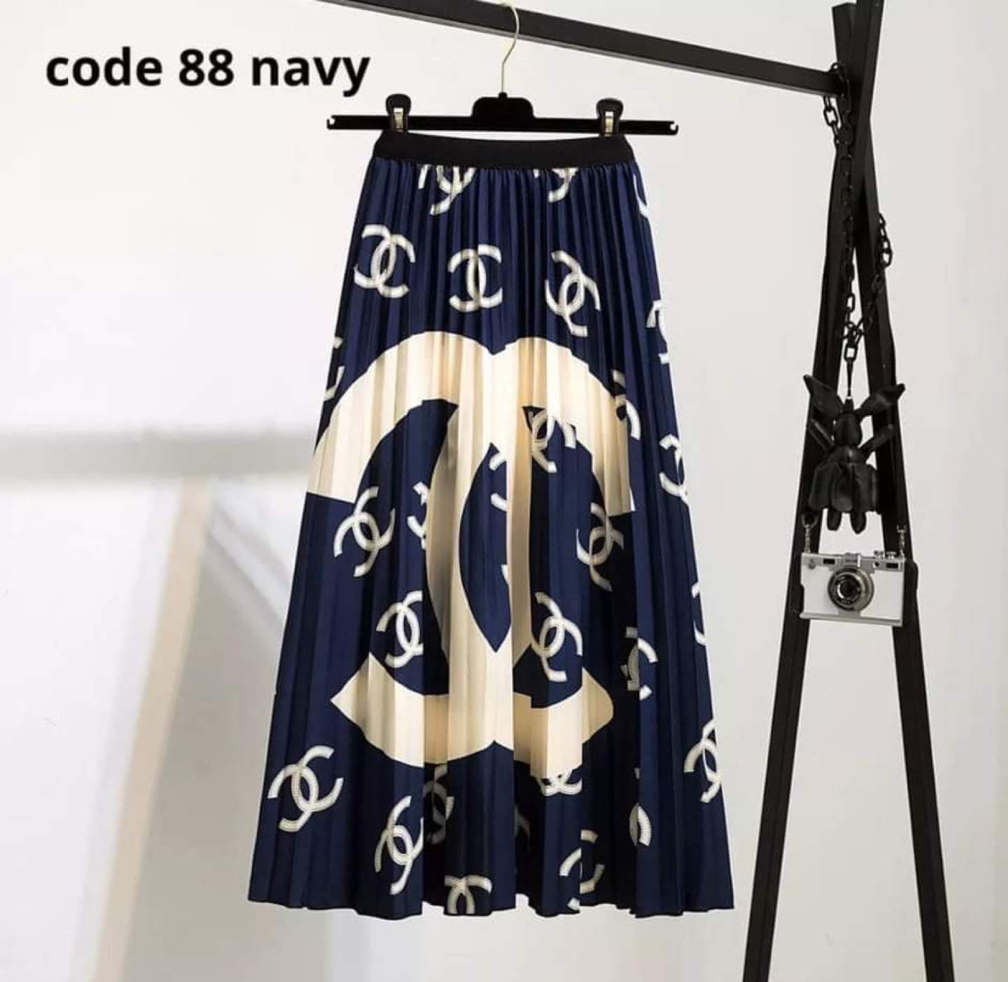 Fashion Skirt thumbnail