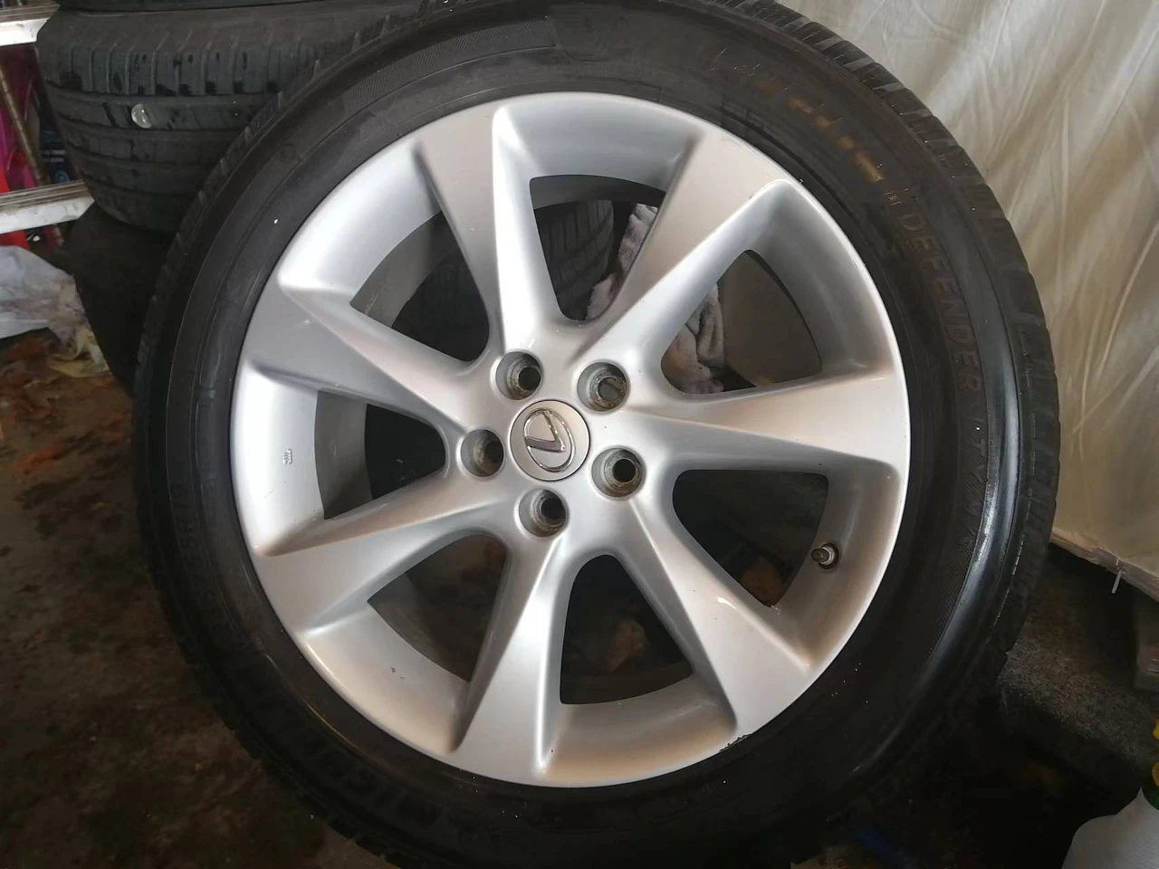 Lexus 19" Wheels with Michelin Tires