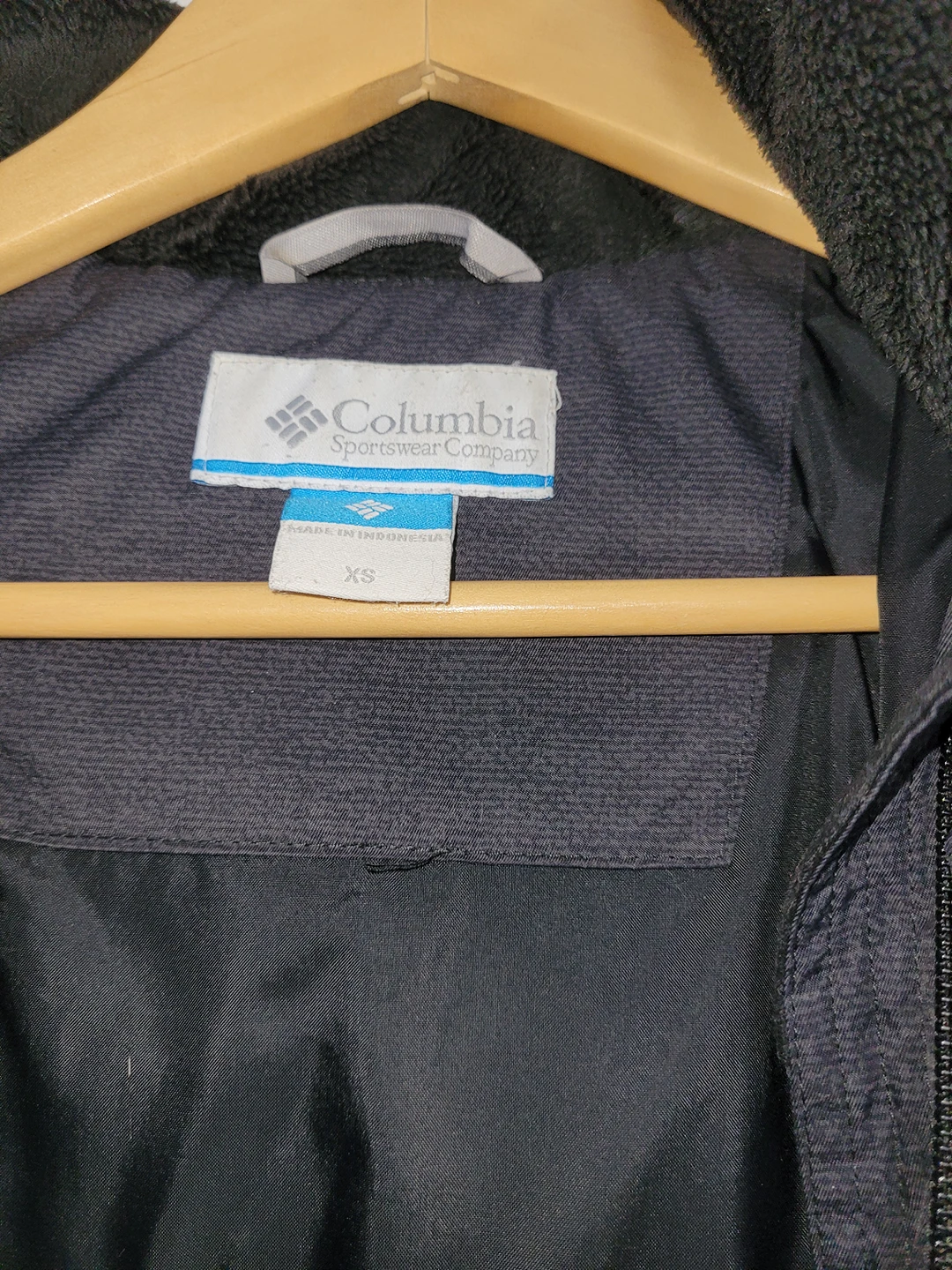 Women's Columbia Jacket - photo 2