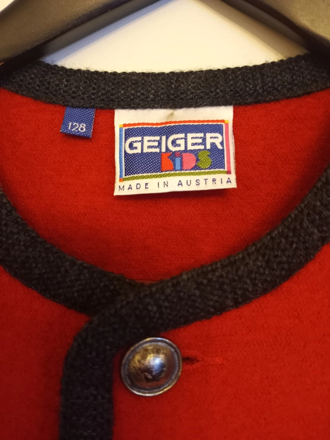 Geiger kids Tyrol sweater image indicator(6)