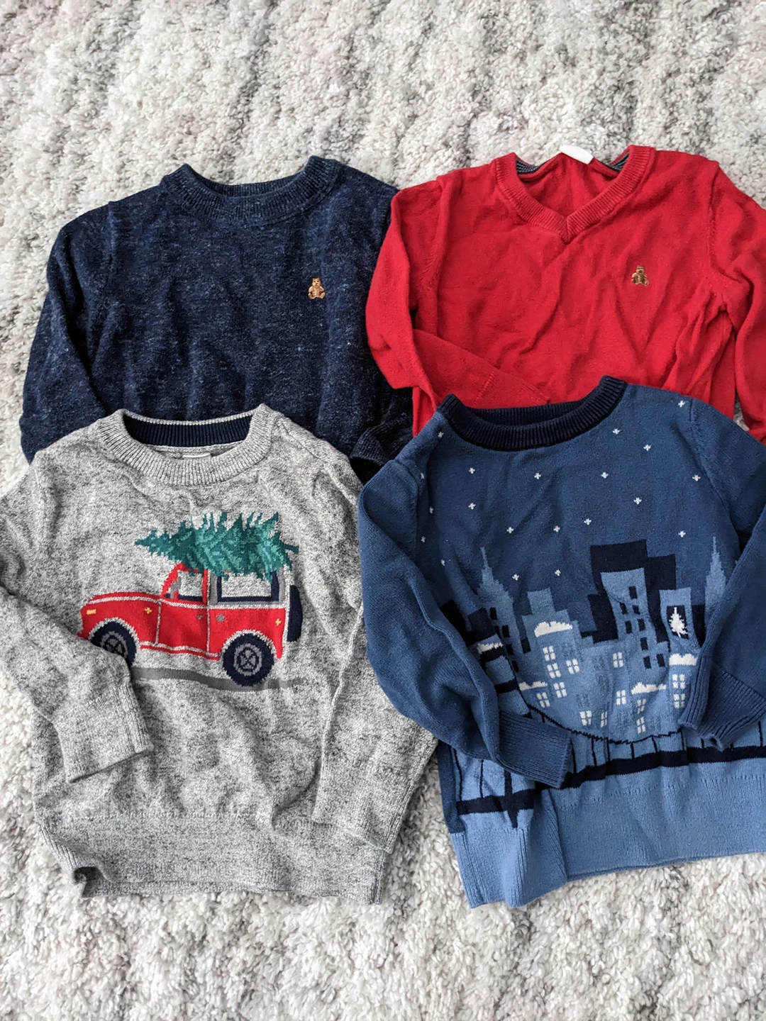 Gap sweater bundle 2T with freebies thumbnail