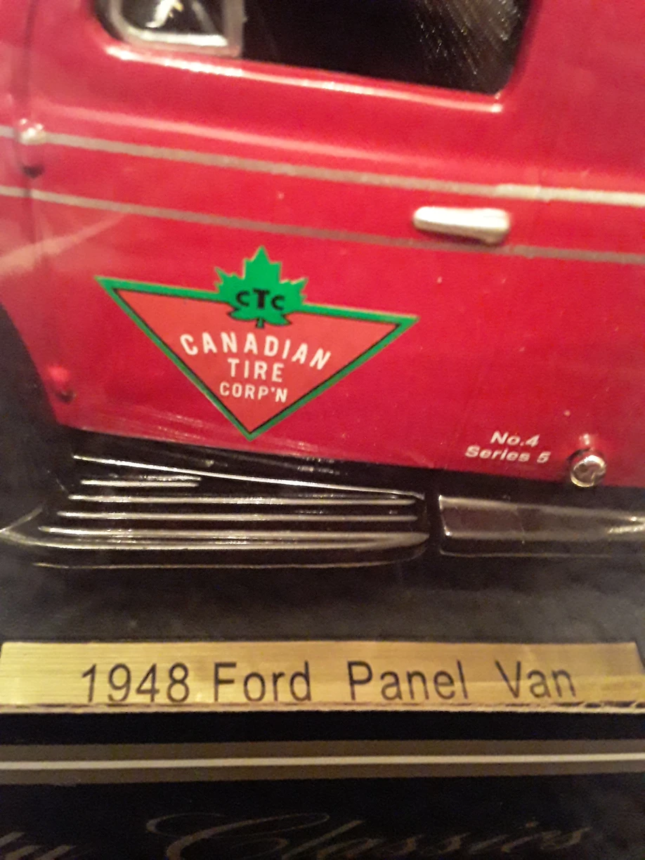 Liberty Classics 1948 Ford Panel Toy/Van Canadian Tire. - photo 2