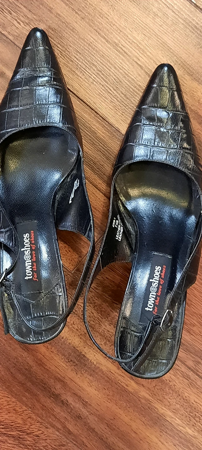 Town Shoes Slingbacks image indicator(2)