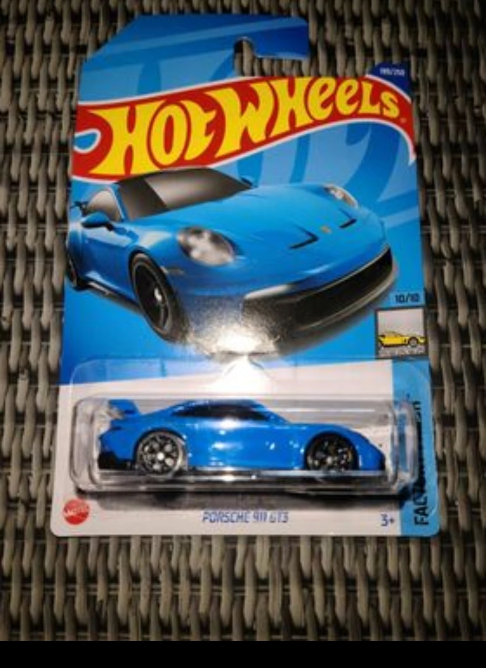 💝 Hot wheels - Porsche 911 GT3 thumbnail