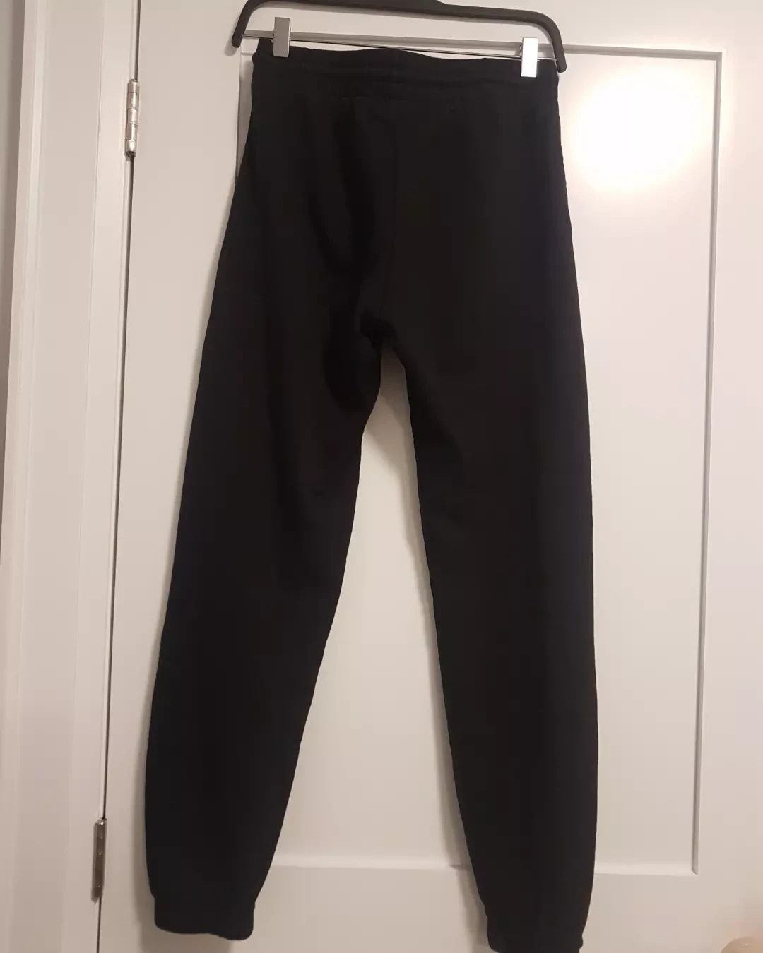 Aritzia tna airy af sweatpants image indicator(3)