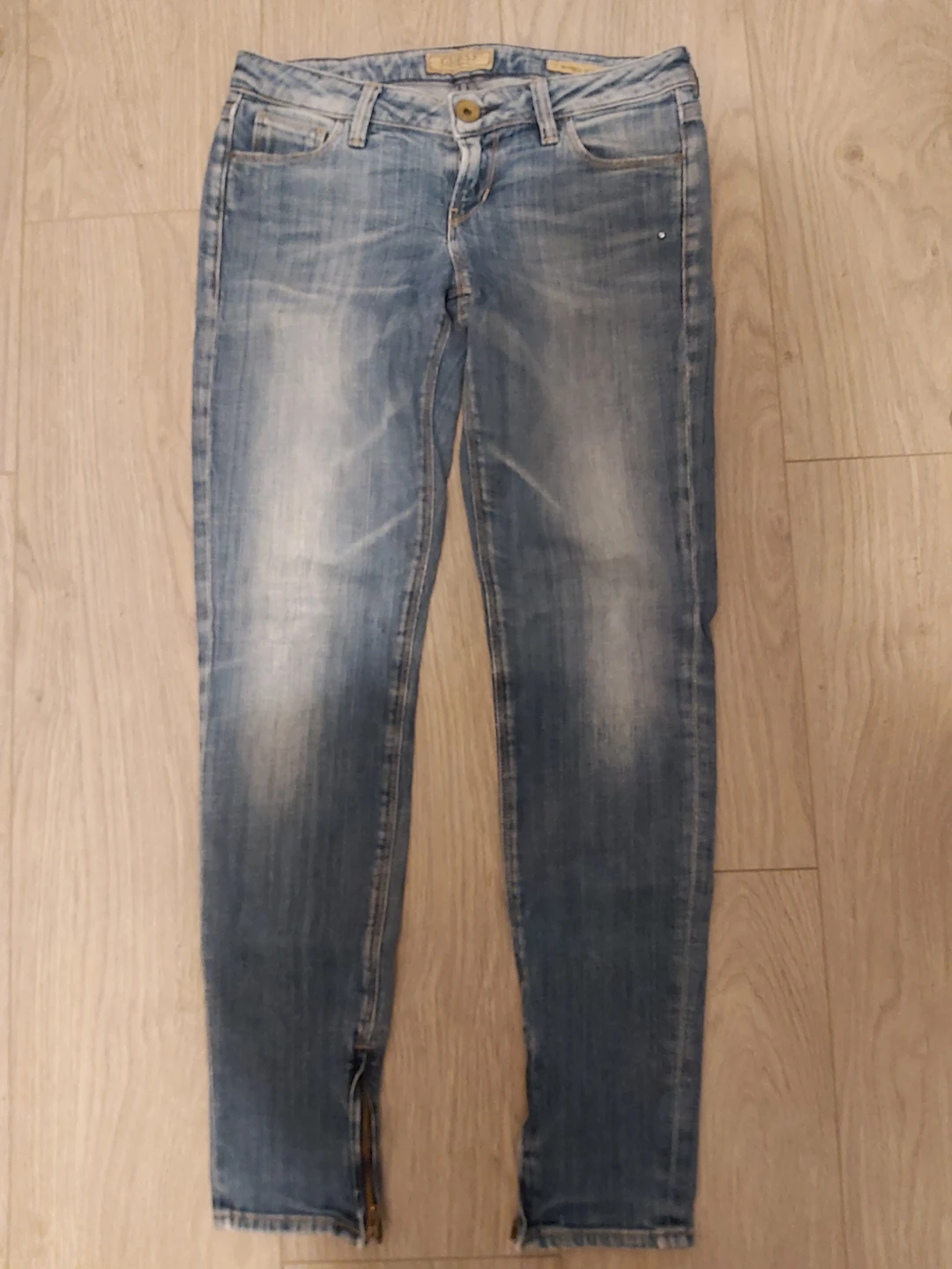 Guess Beverly Skinny Jeans