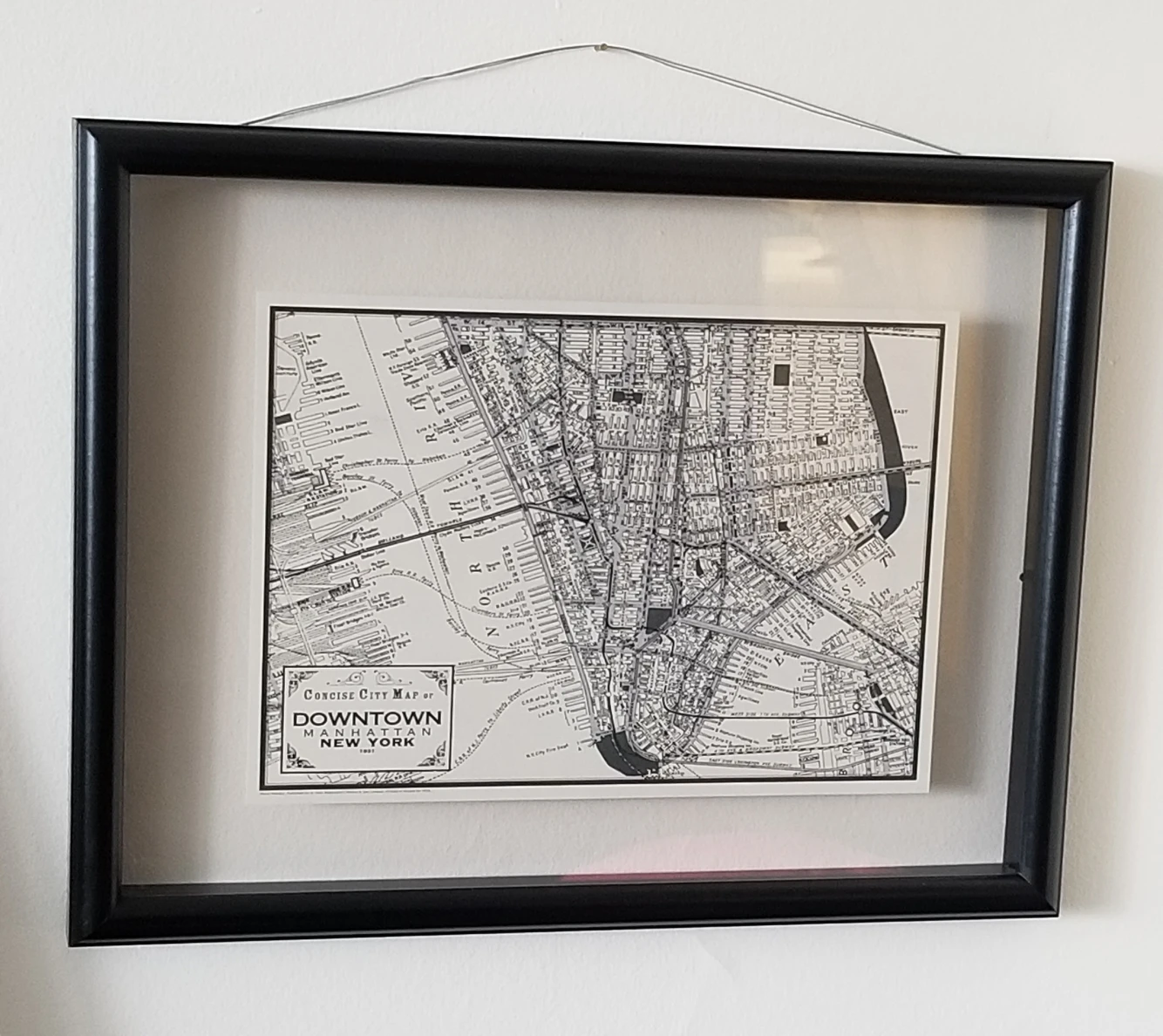 *I ♥️ NY* TWO FRAMED PRINTS OF MANHATTAN IN 1931 thumbnail