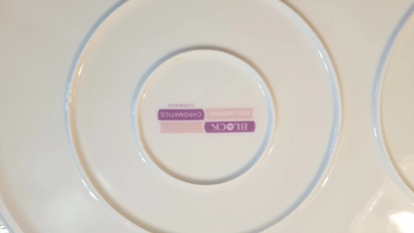 German Chromatics Red Lavender by Block image indicator(4)