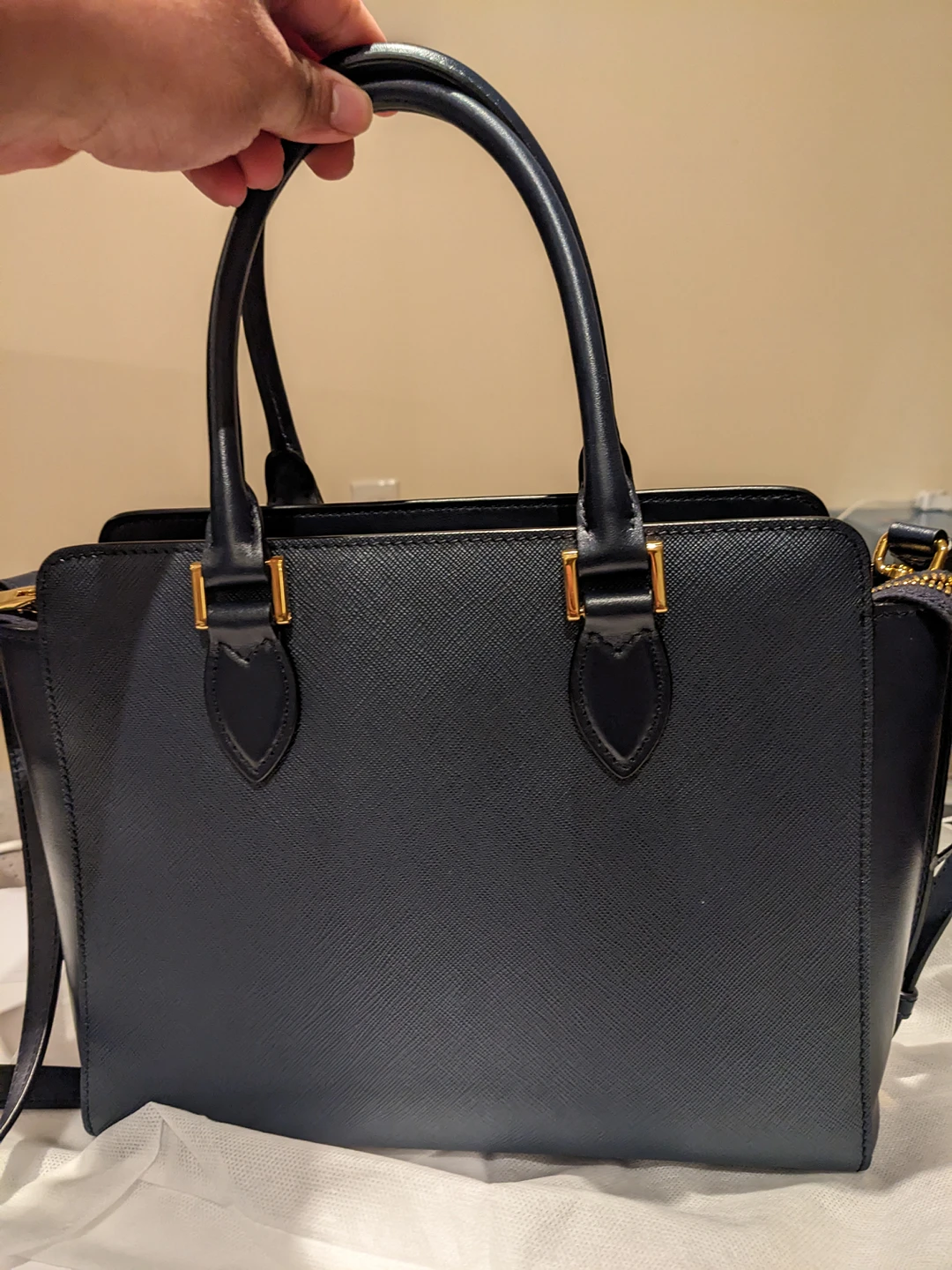 Prada womens handbag - photo 4