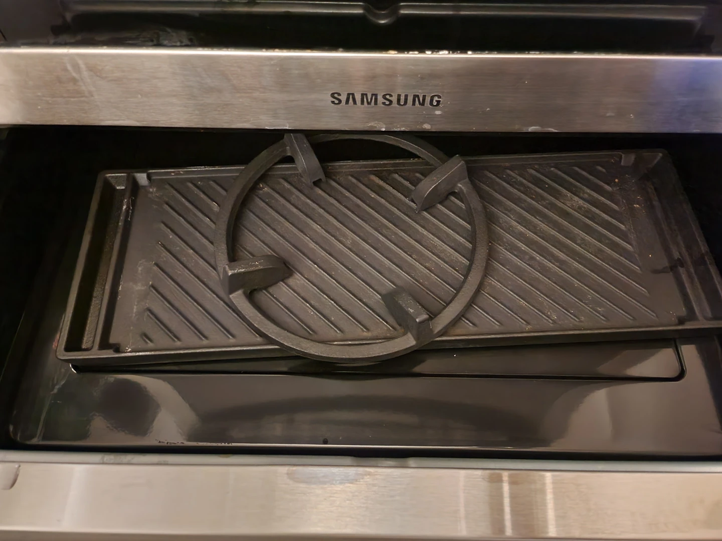 Samsung gas range - photo 3