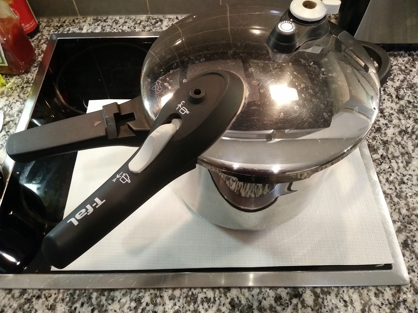 T-fal pressure pot - 7L - photo 3